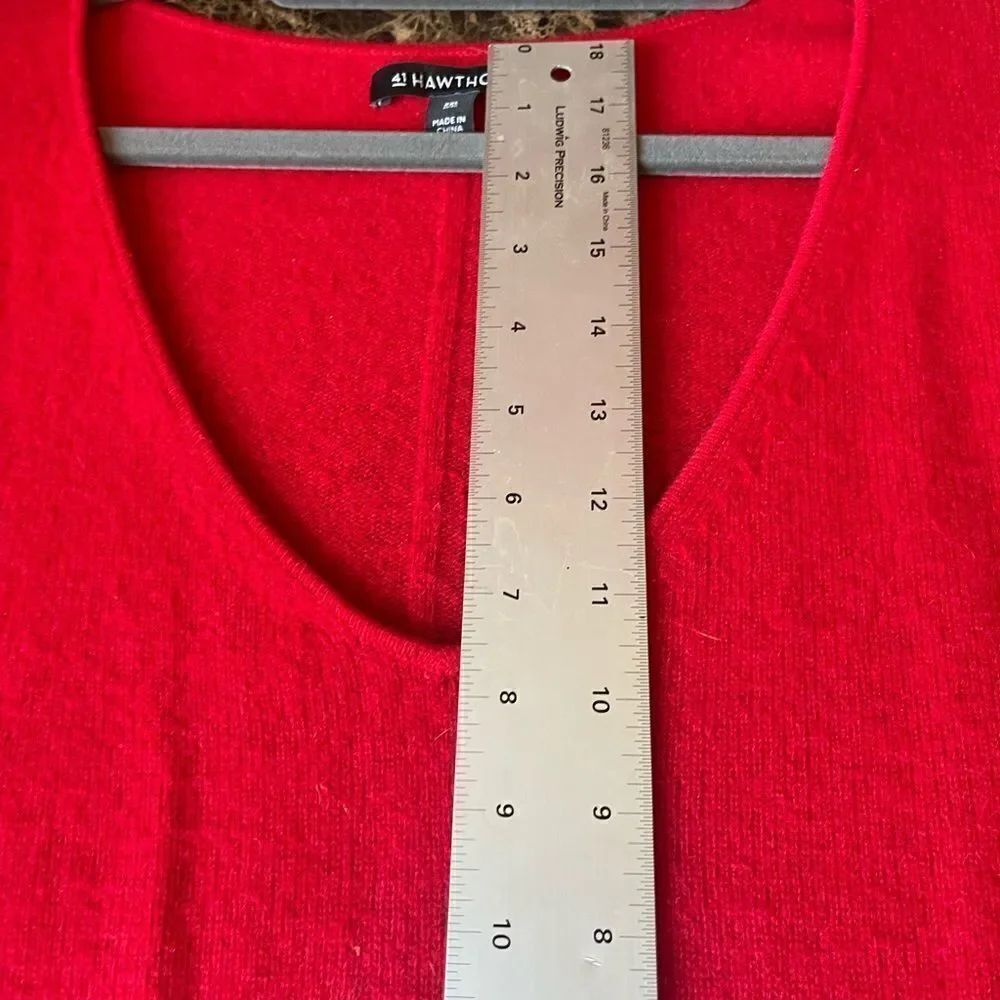 CASHMERE V neck pullover from stitch fix! - Picture 14 of 14